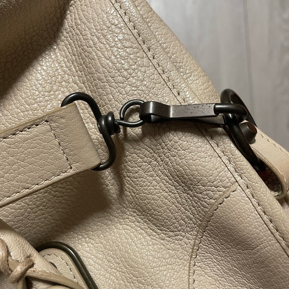 Balenciaga Beige Leather Handbag - Picture 12 of 15